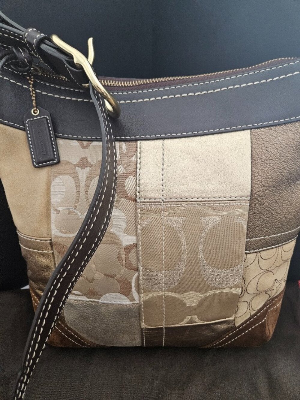 Coach Hobo Crossbody Patch Work Brown & Gold bag No. G0771-10387 -EUC (VINTAGE) - Picture 4 of 15